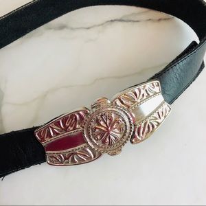 Vtg 80's Black Belt with Silver Decorative Latch